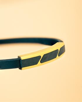 Preview: Armband aus Leder mit geschmiedetem Karbonelement - Stella Gold